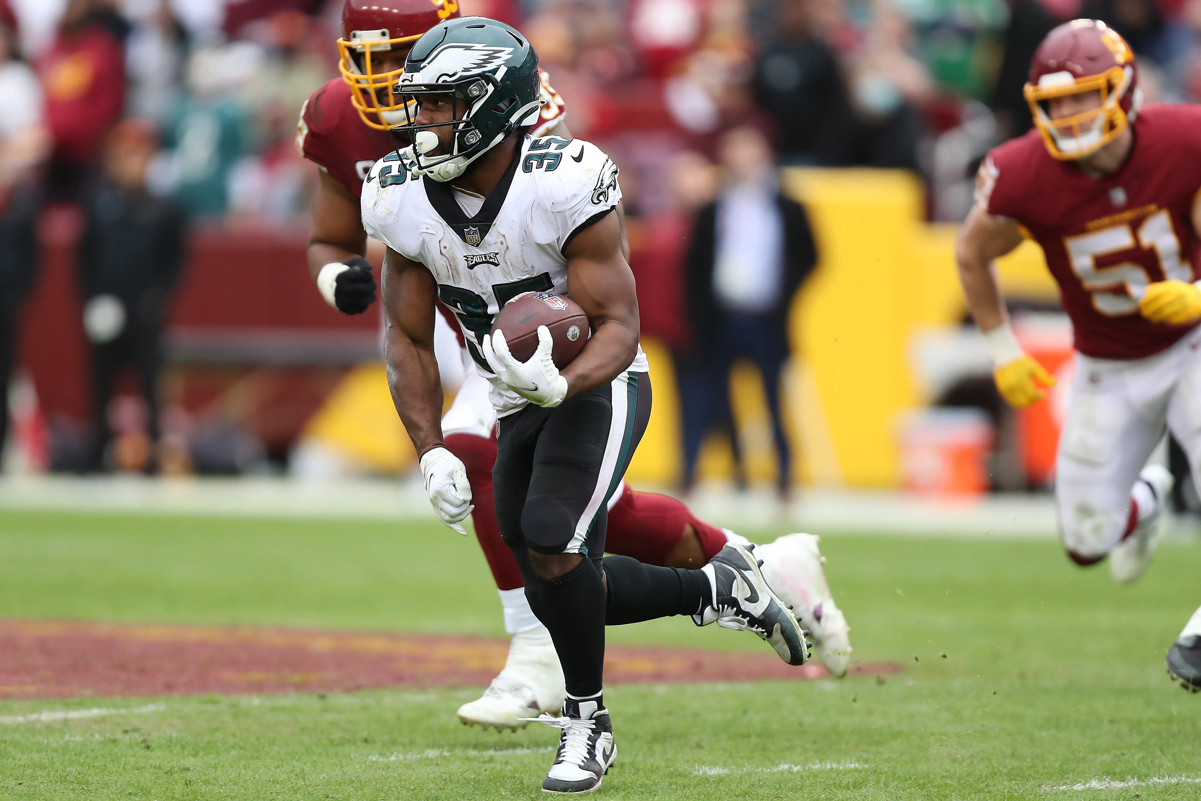 Philadelphia Eagles beat Washington Football Team, 20-16 — NFL, Week 17