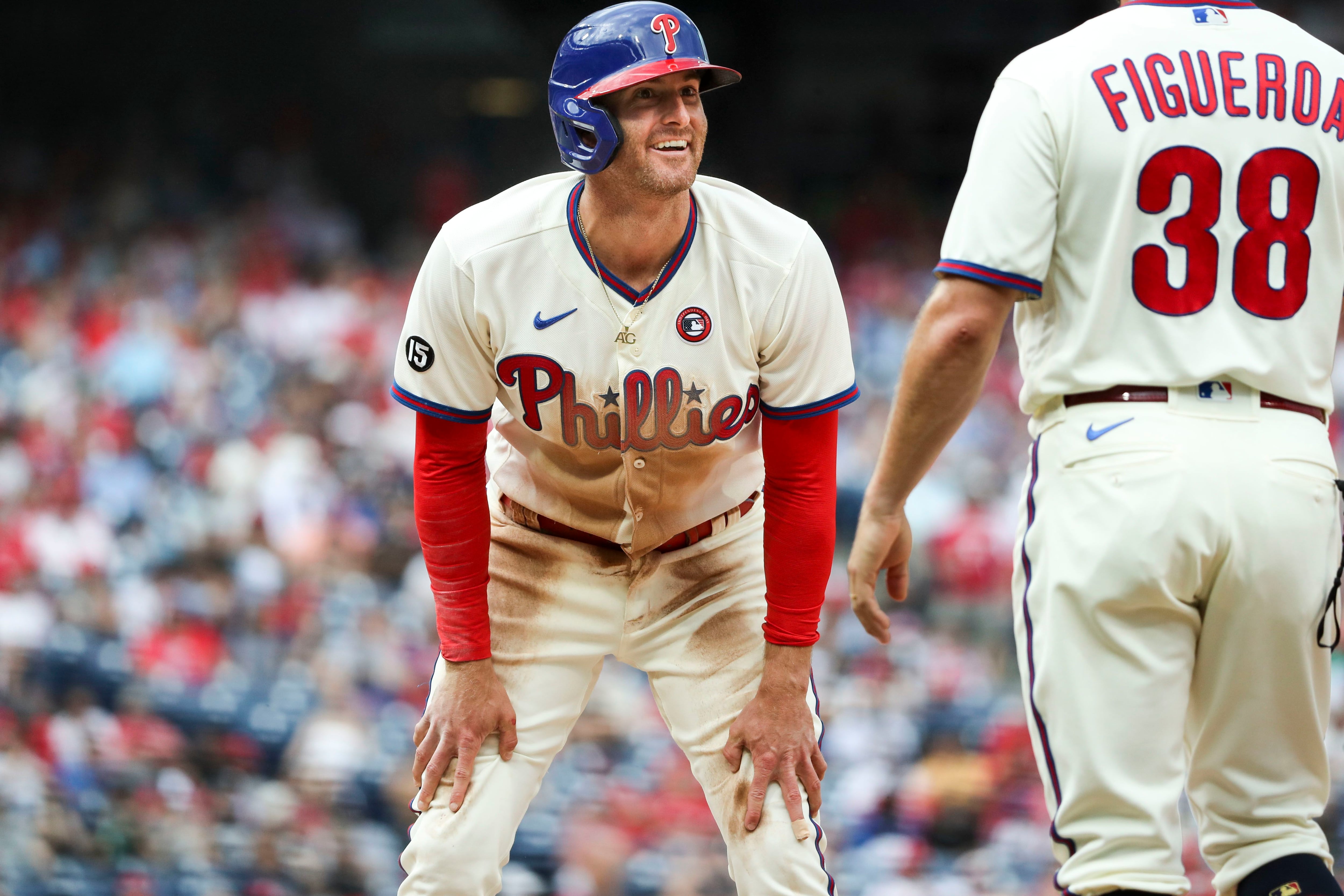 Phillies' Brad Miller continues to struggle as Rhys Hoskins