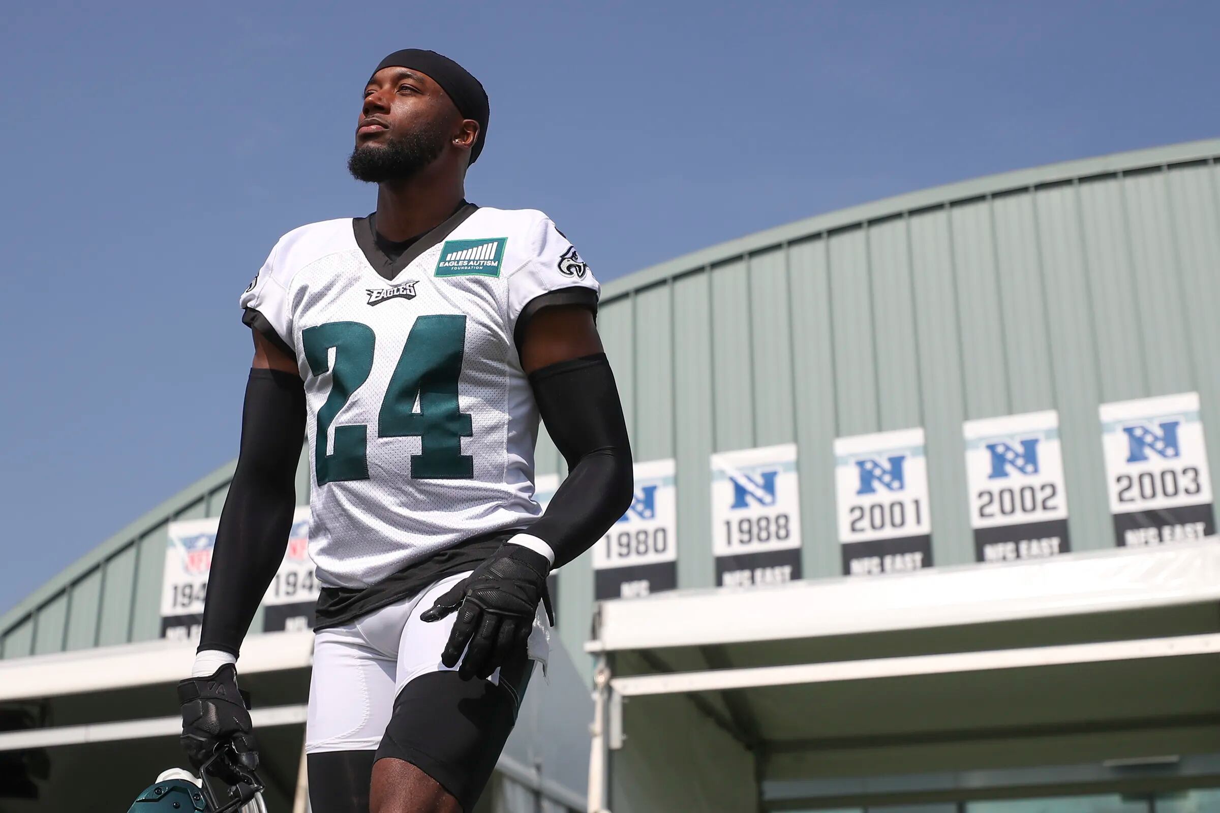 Eagles' (unofficial) depth chart: A first look as training camp opens