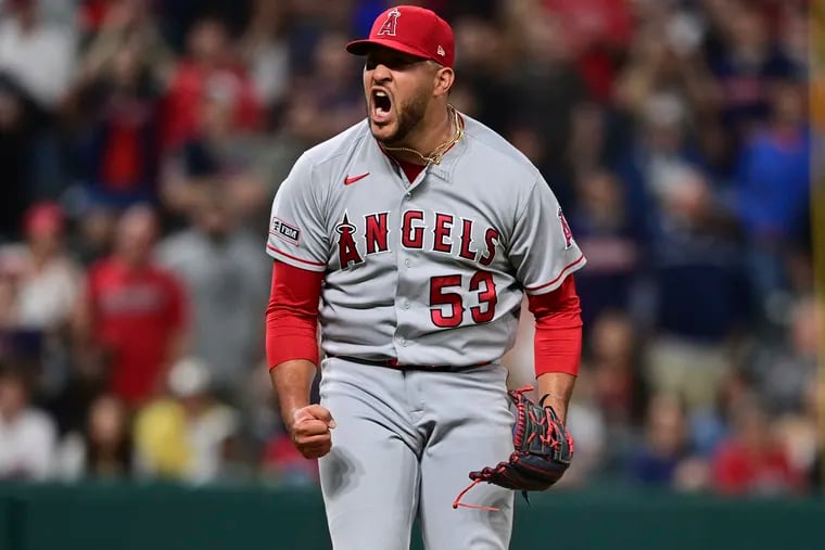 Late-inning reliever Carlos Estévez is expected to join the Phillies on Monday after being acquired Saturday night in a trade with the Los Angeles Angels.