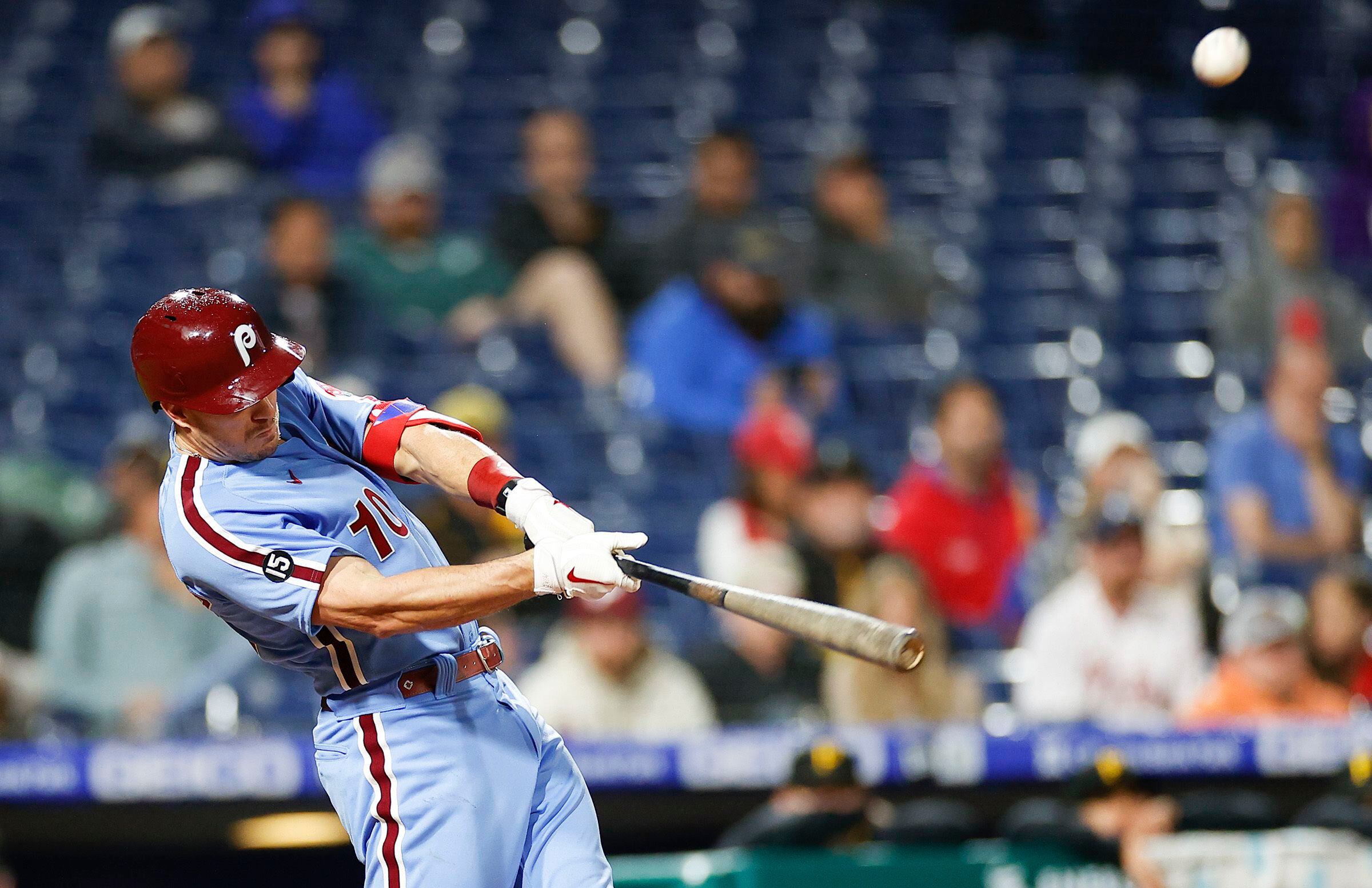 Ronald Torreyes' homer helps Phillies erase 6-run deficit to beat Pirates,  gain on Braves