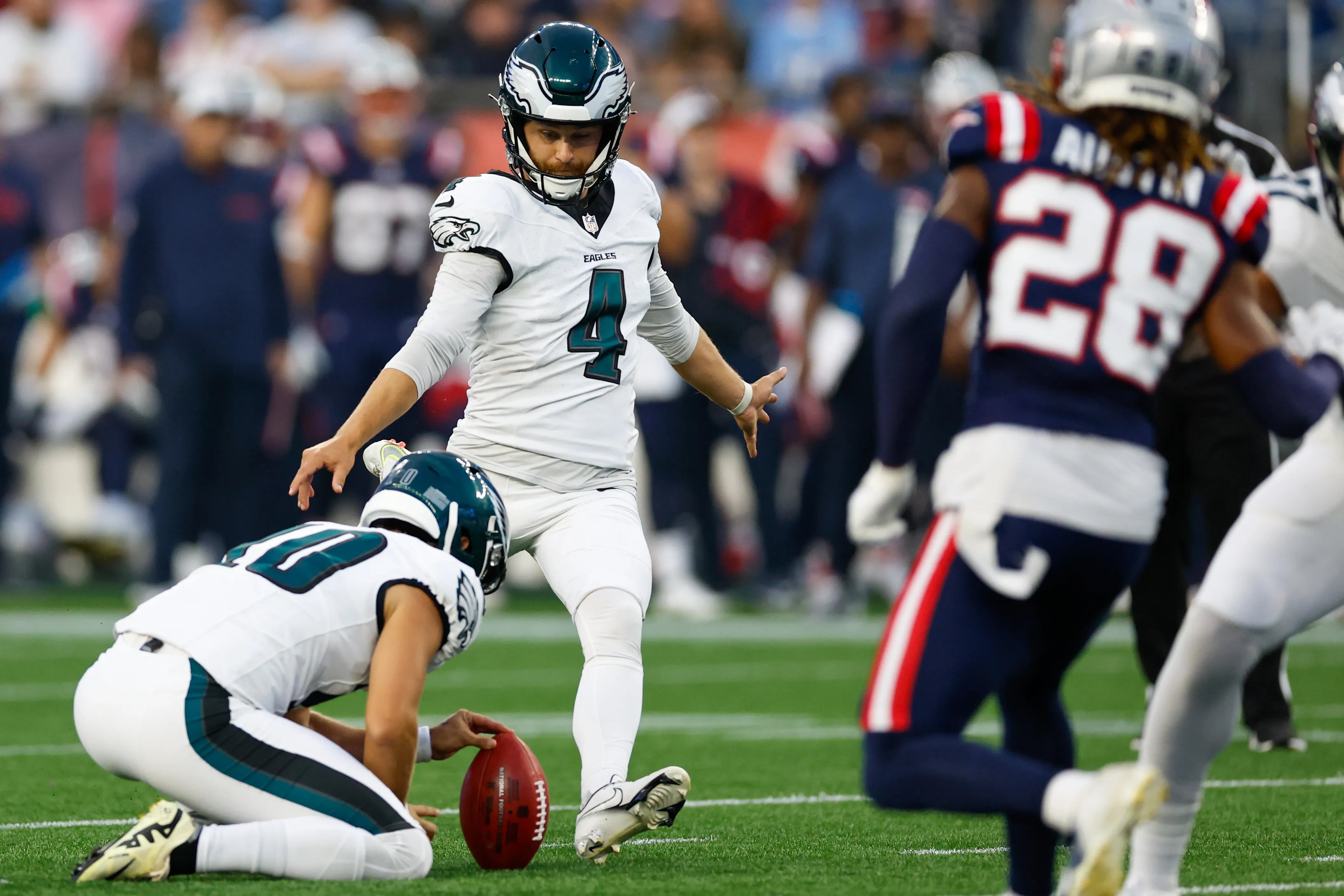 Jake Elliott kicking a field goal for the Eagles in the preseason game against the Patriots. 