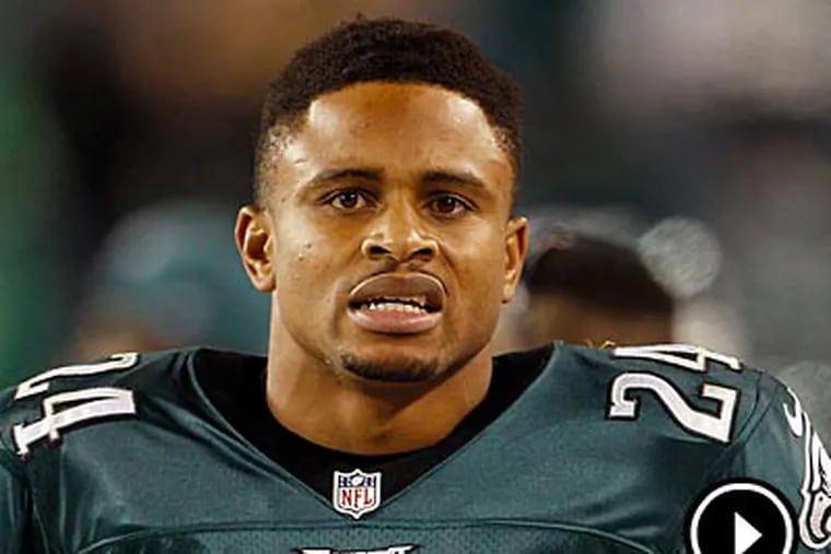 Despite report, Nnamdi Asomugha still on Eagles, for now