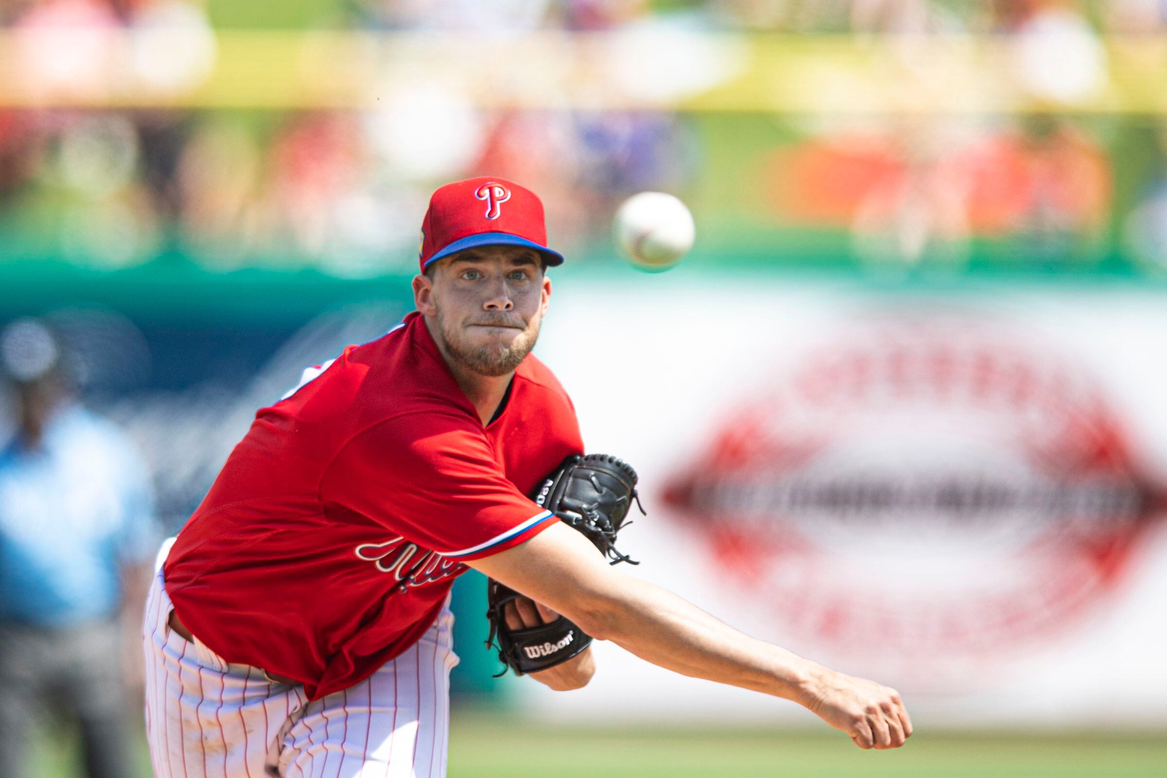 Toronto Blue Jays prospect uses sentimental Philadelphia Phillies glove for  the season - BVM Sports