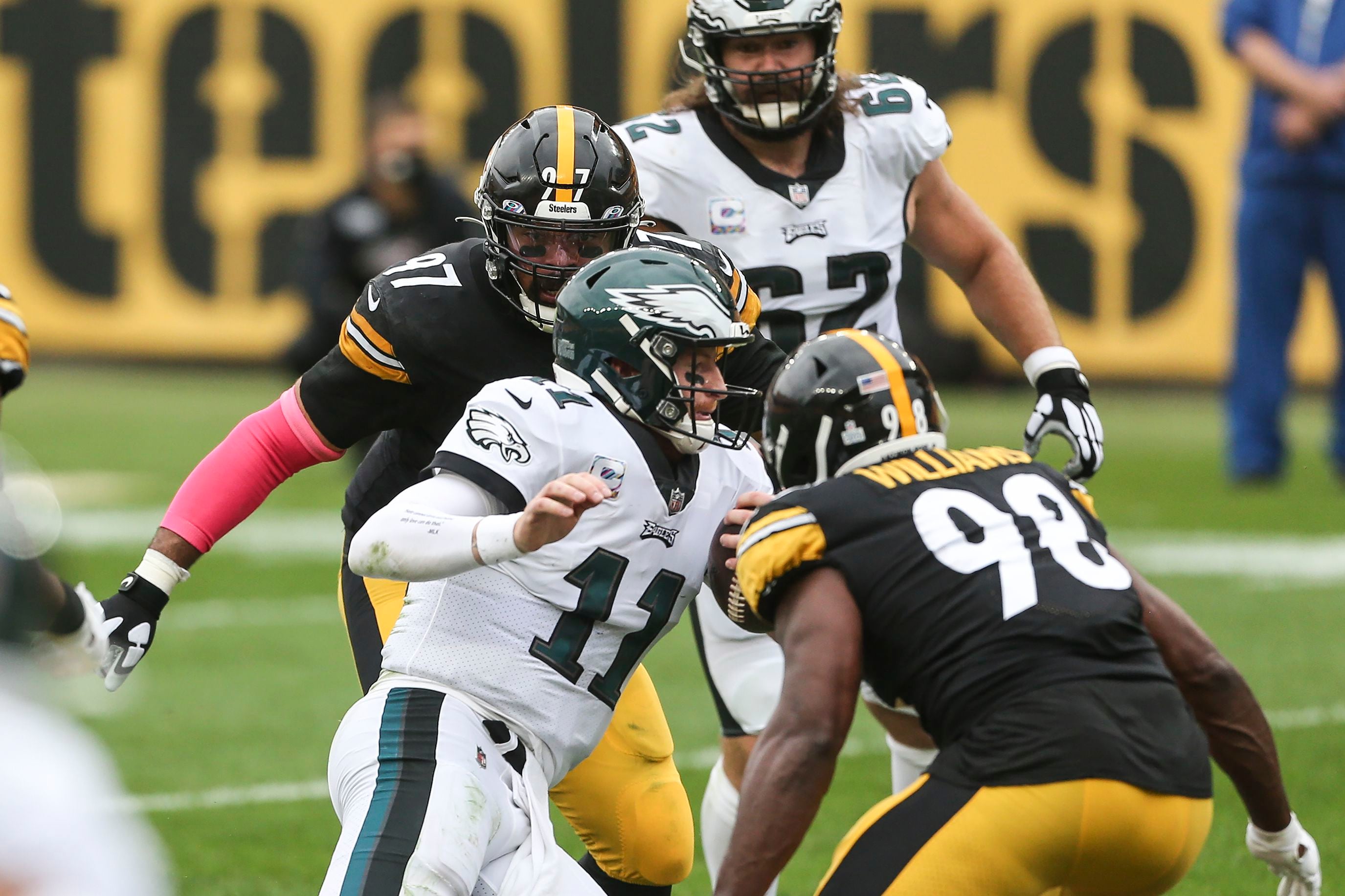 Steelers 38, Eagles 29: Carson Wentz, Philadelphia can't complete second  straight upset bid on the road at Pittsburgh 