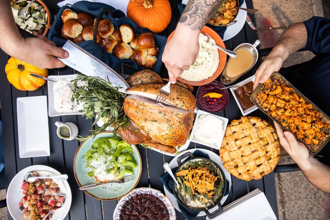 Craig\'S Thanksgiving Dinner / These restaurants will be open on thanksgiving day 2020, plus ...