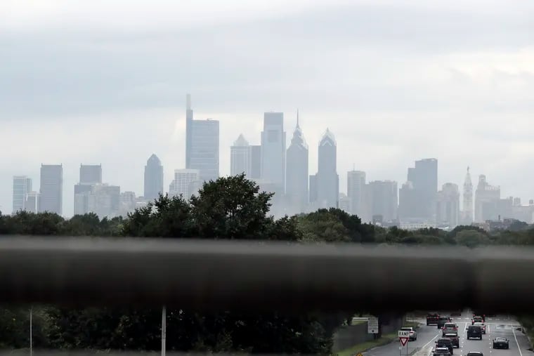 A hazy Philadelphia skyline as seen from I-95 southbound in South Philadelphia.