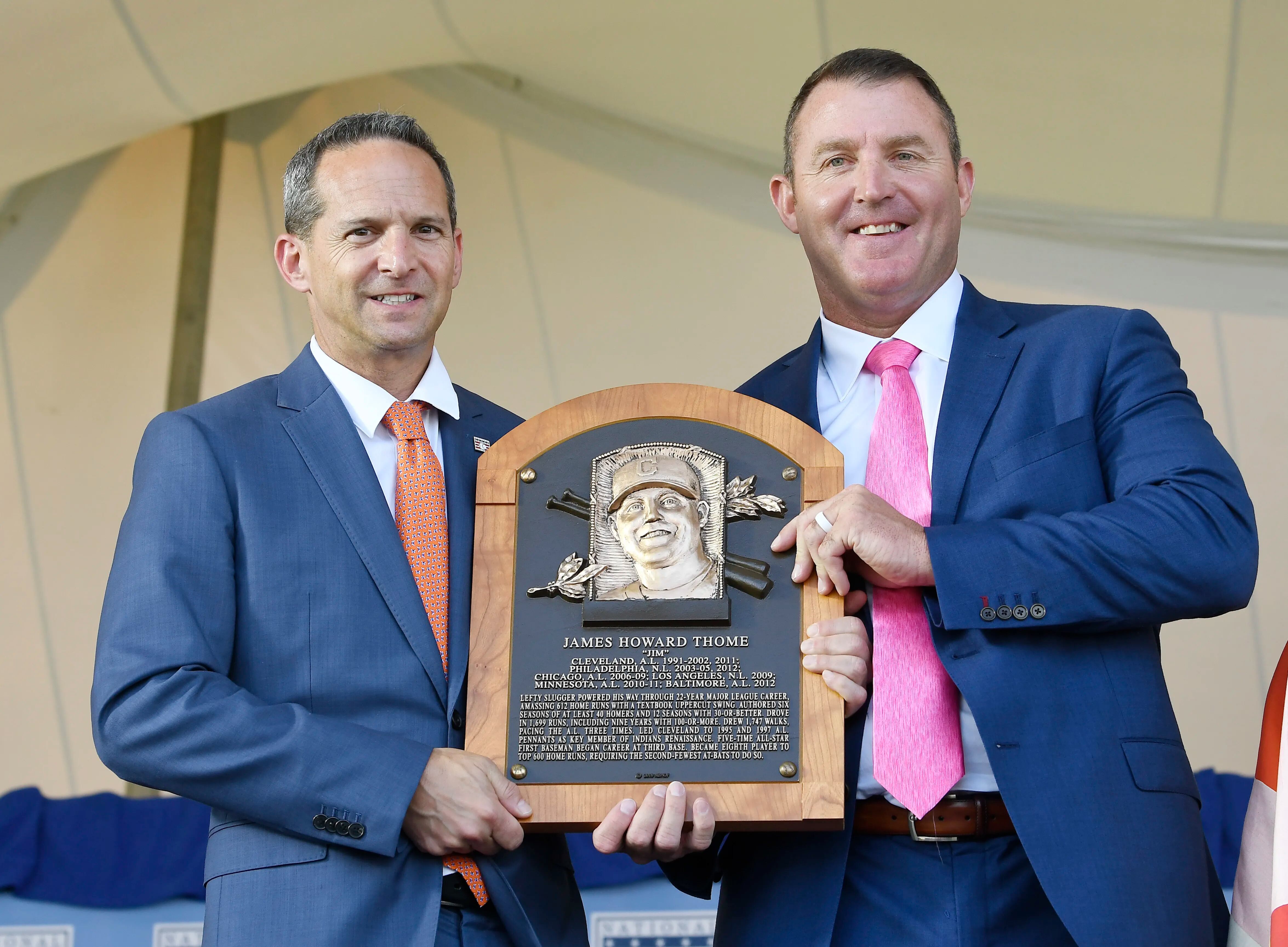 Indians retire Hall of Famer Jim Thome's No. 25 - The Columbian