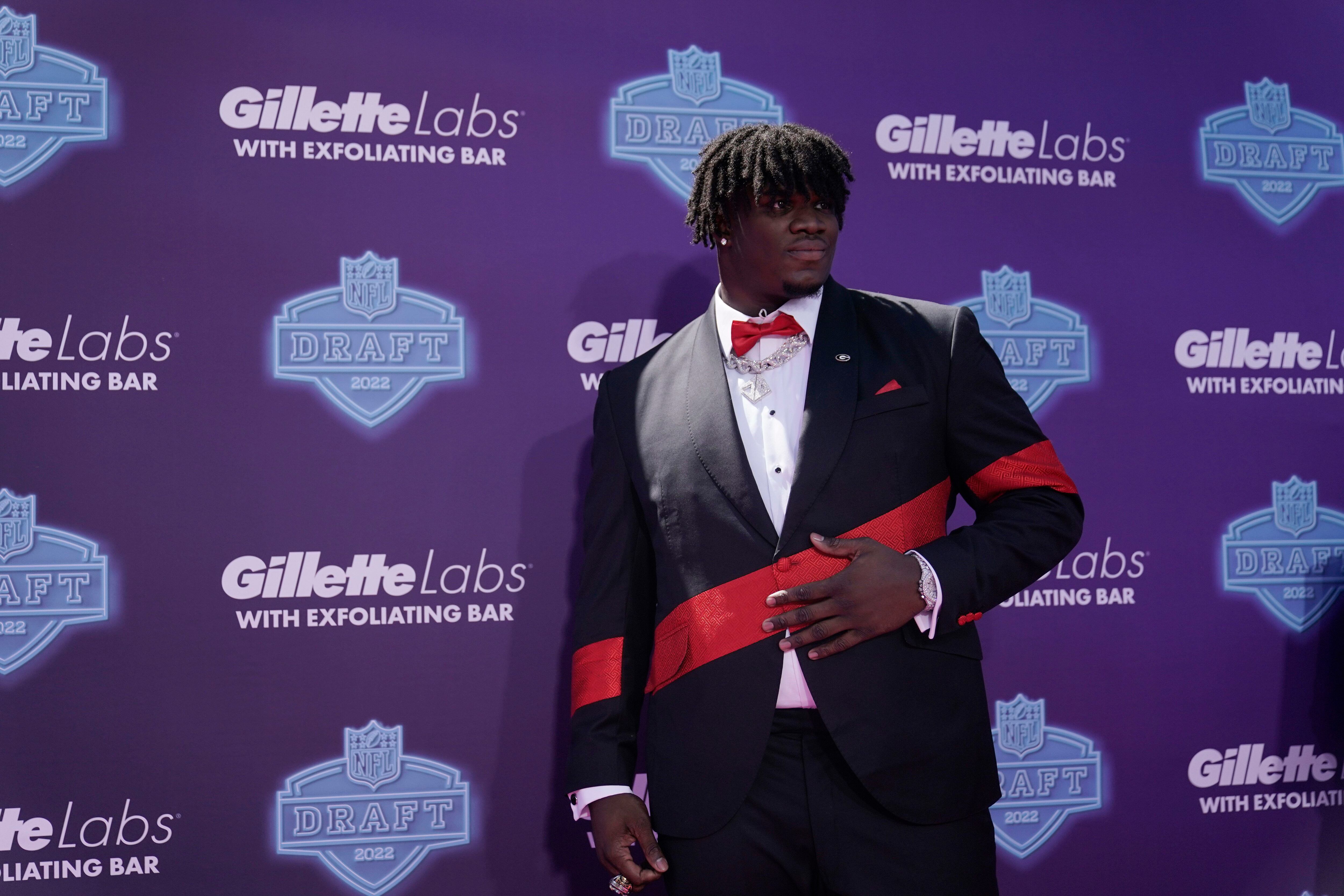 Ahmad 'Sauce' Gardner shows off new chain on NFL Draft red carpet: 'It's  all-purpose sauce'