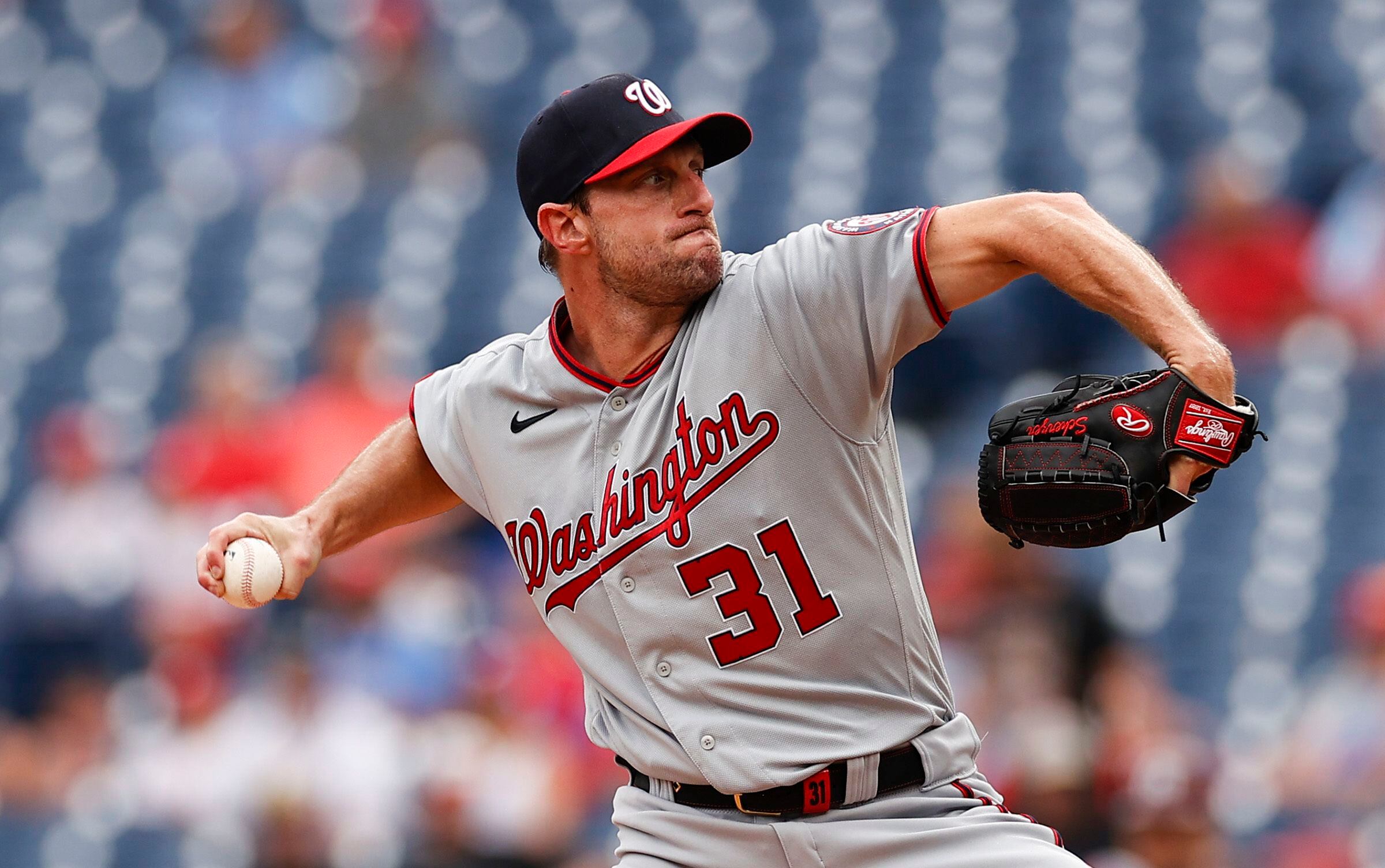 Brad Miller's Walk-off Grand Slam Completes Phillies' Comeback