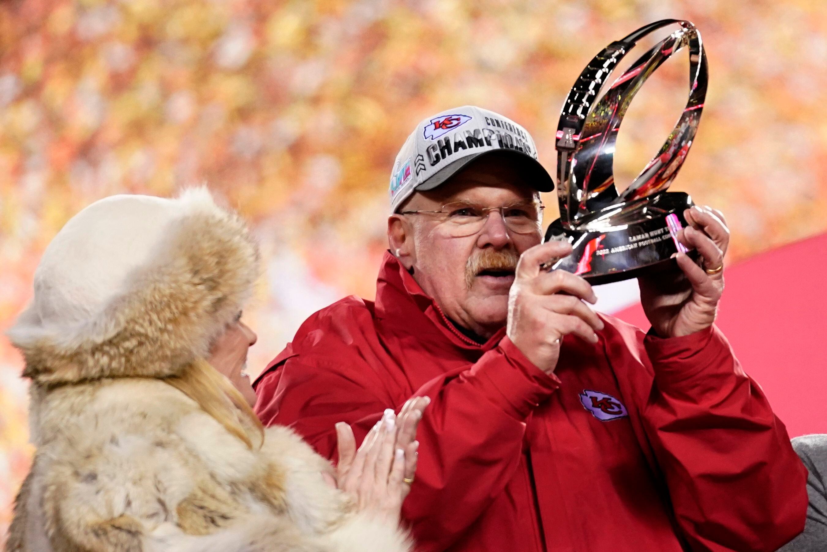 PICTURES: Chiefs celebrate AFC Championship with the Lamar Hunt Trophy