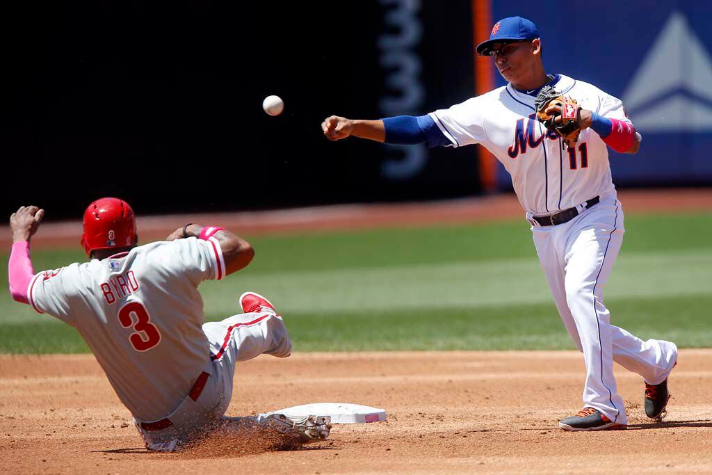 Bullpen blows lead in ninth as Phillies fall to Mets in 11 innings