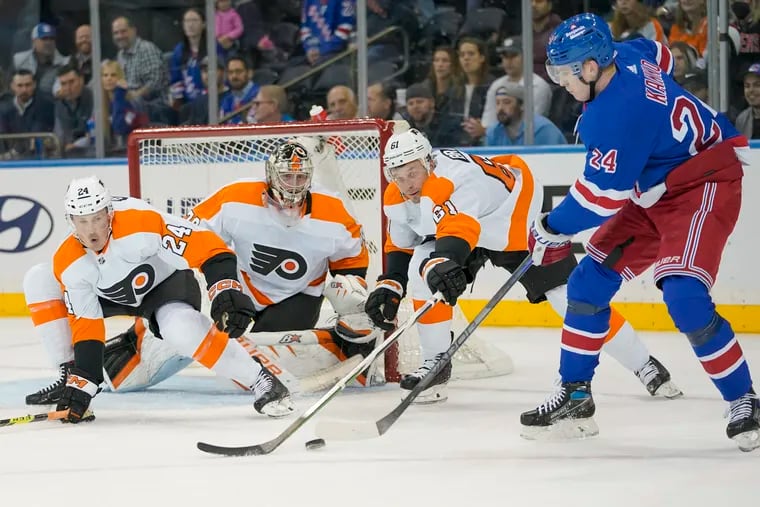 Fleeting Flyers Thoughts: Flyers hold on to beat Rangers