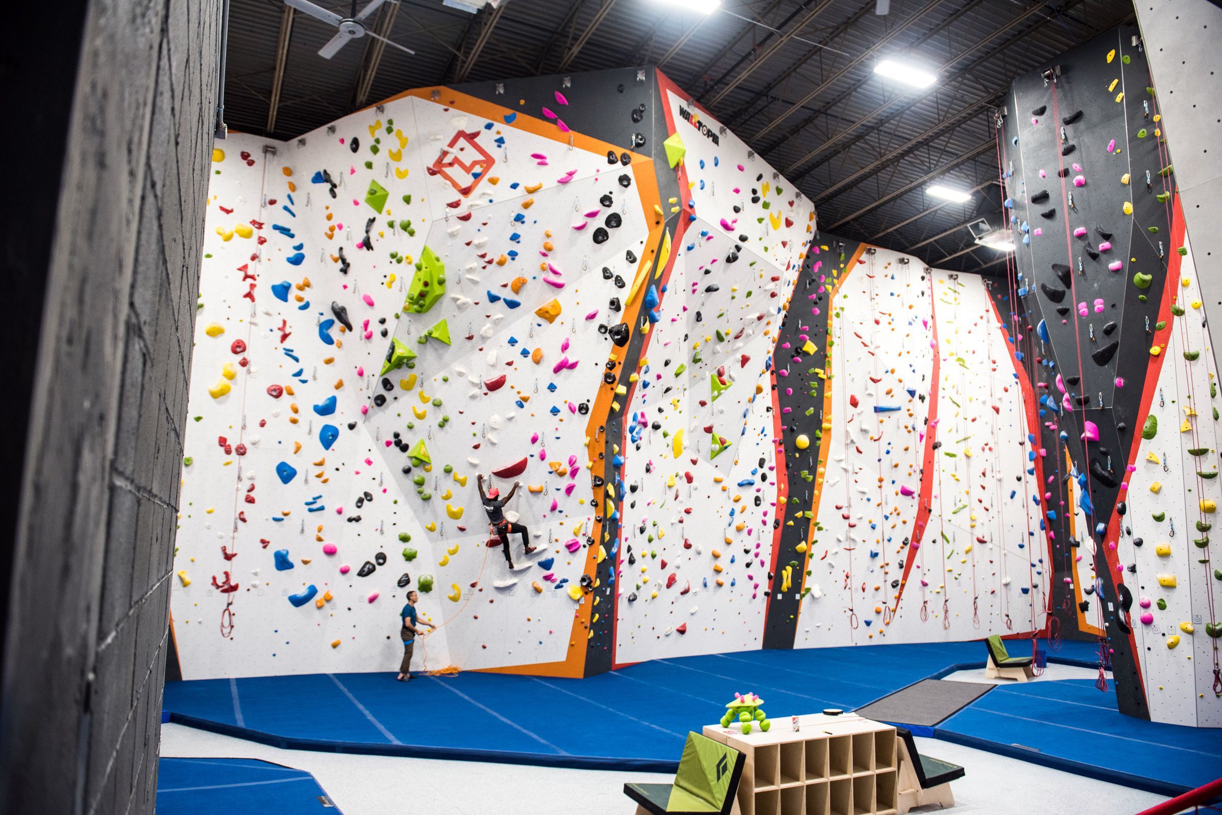 Experience The Best Indoor Rock Climbing Gyms in Philadelphia