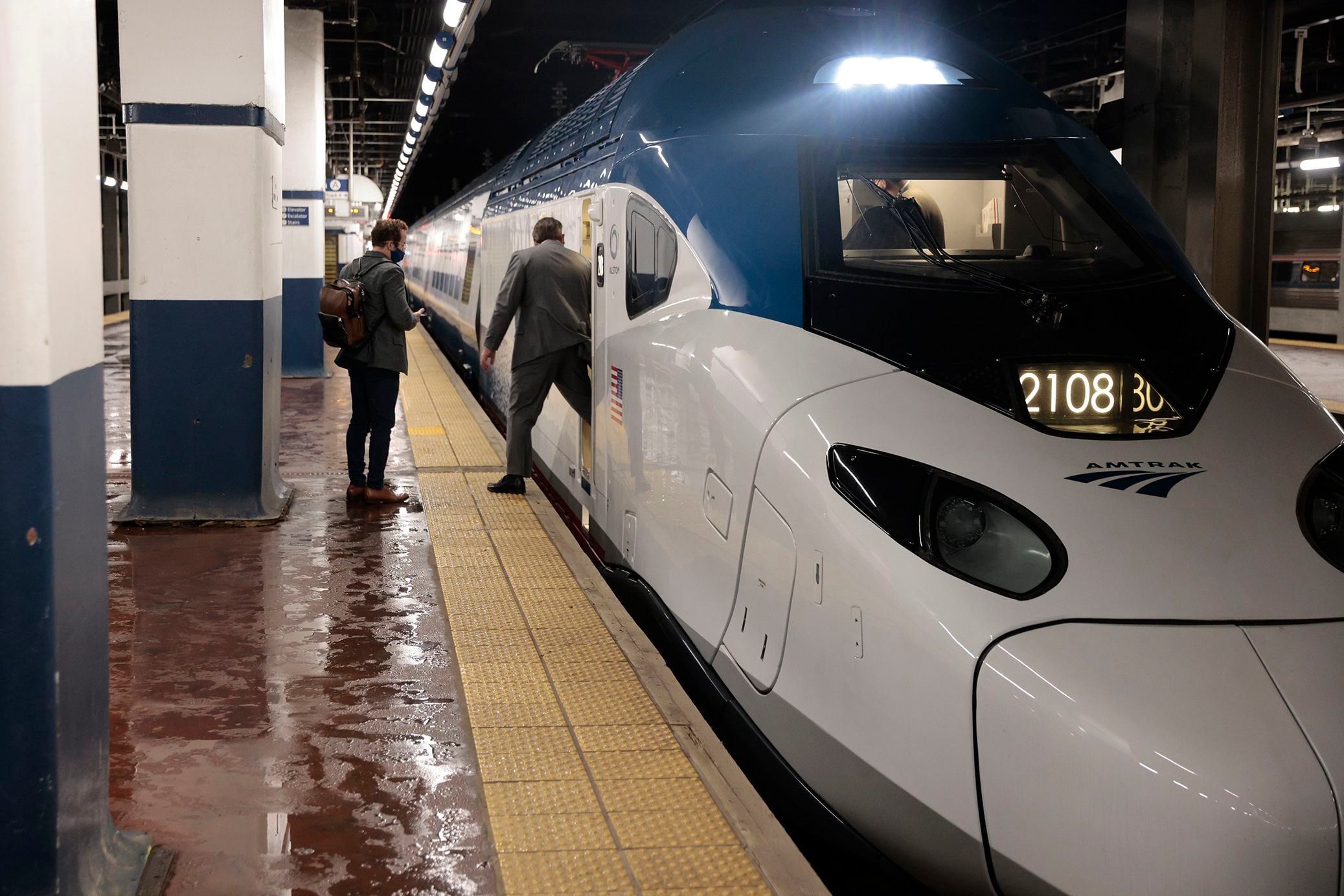 New Acela trains are built for luxury and speed, but the Northeast Corridor  needs a lot of work.