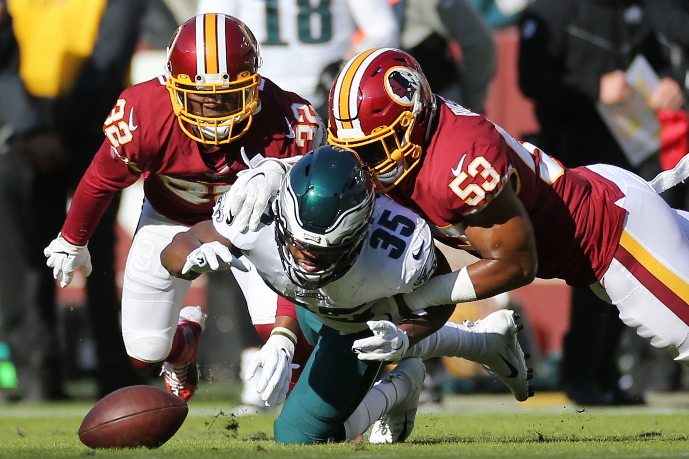 Game Recap: Eagles escape Washington with a 37-27 victory!