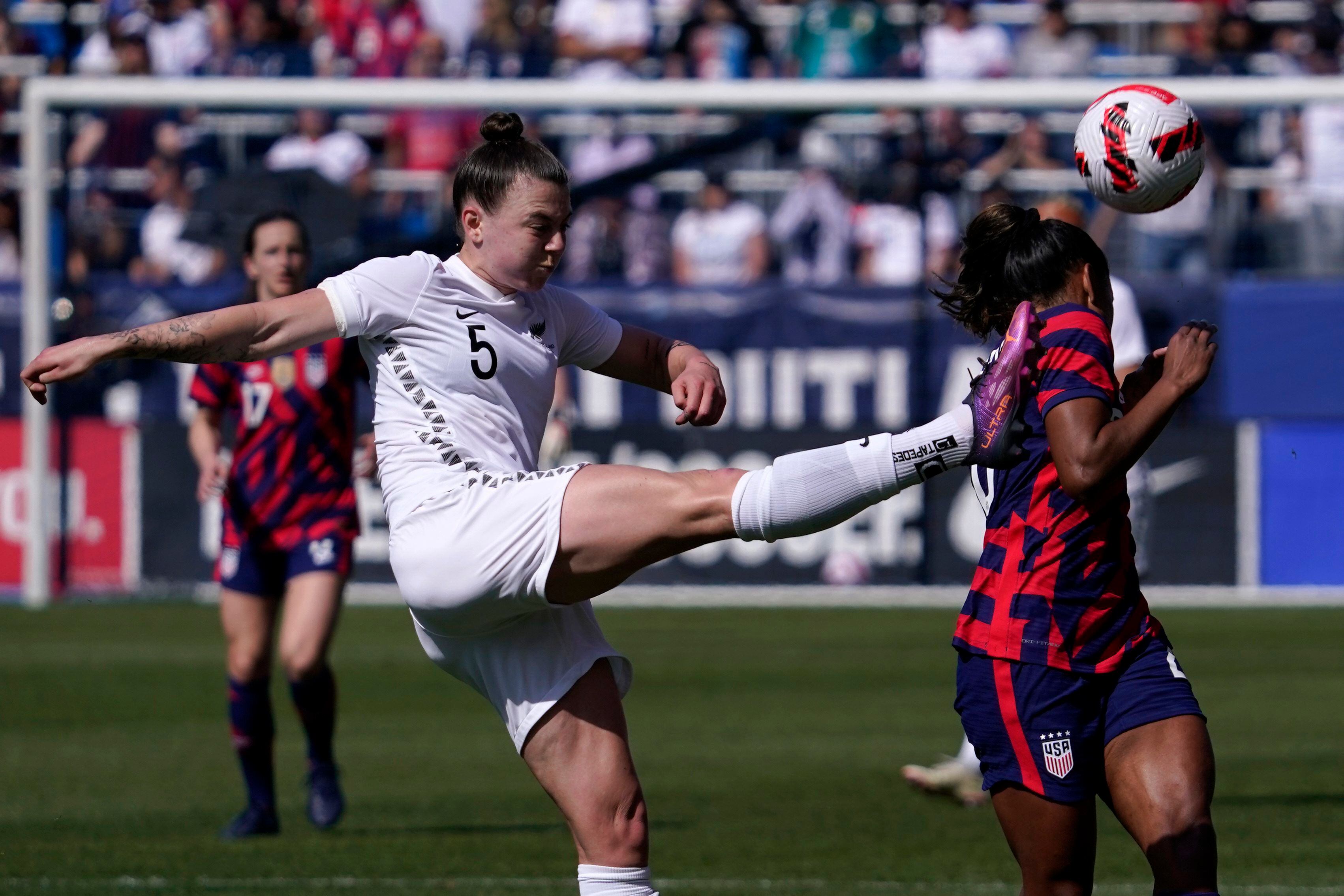 U.S. women bounce back in dominant 5-0 win over New Zealand at SheBelieves  Cup