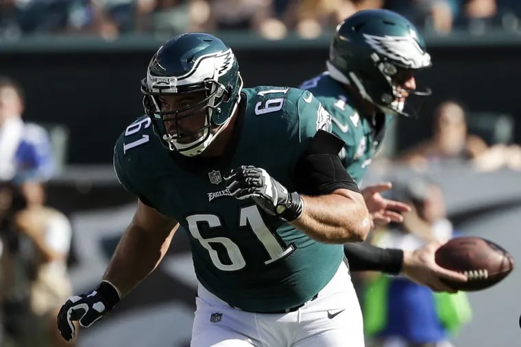 Eagles offensive lineman Stefen Wisniewski has performed well since becoming the Eagles’ full-time left guard.
