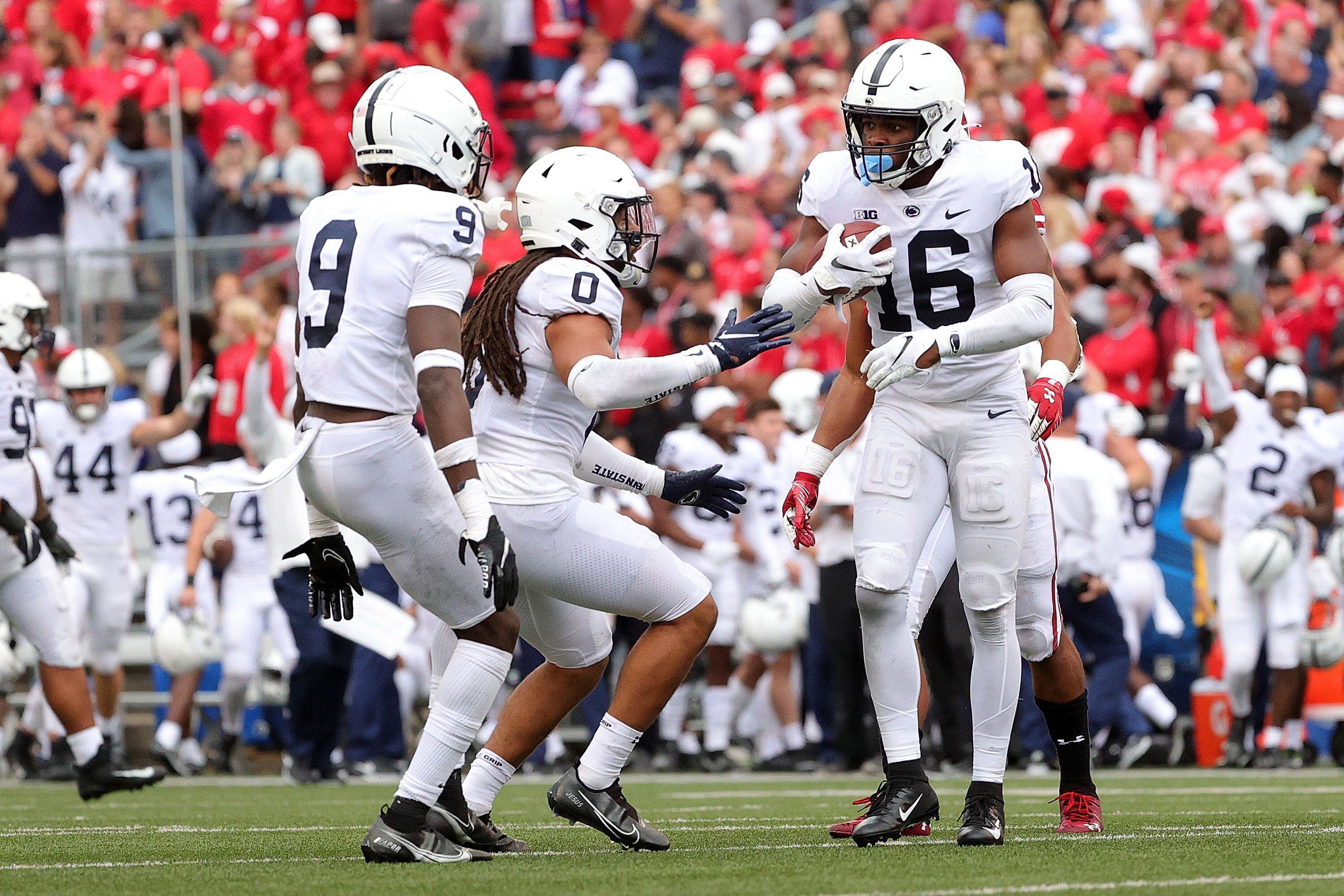 Penn State Football on Twitter: Jaquan Brisker & Arnold