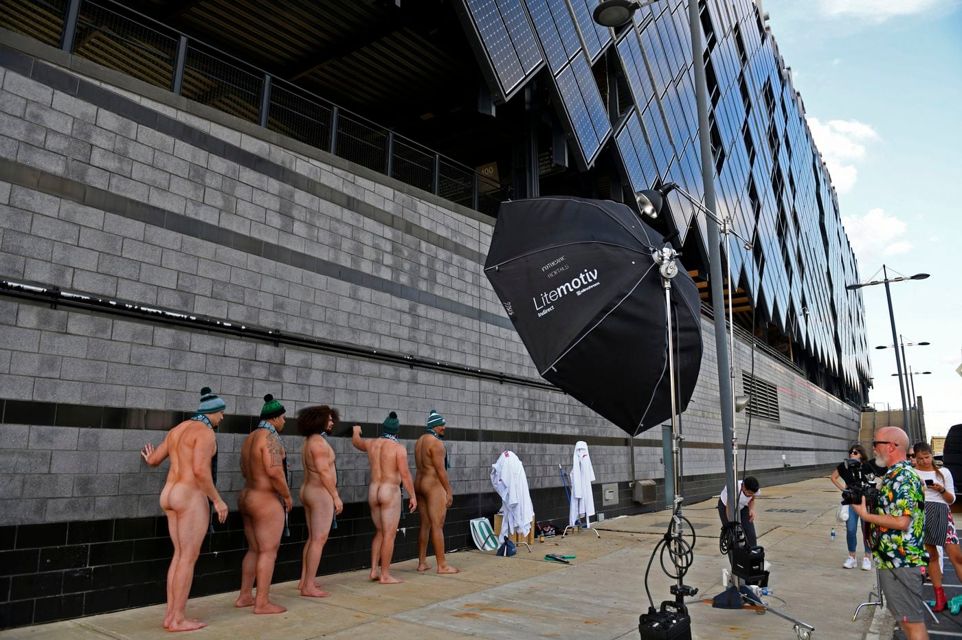 Vacation Nudist Gallery - Eagles' offensive line poses nude in ESPN's Body Issue ...