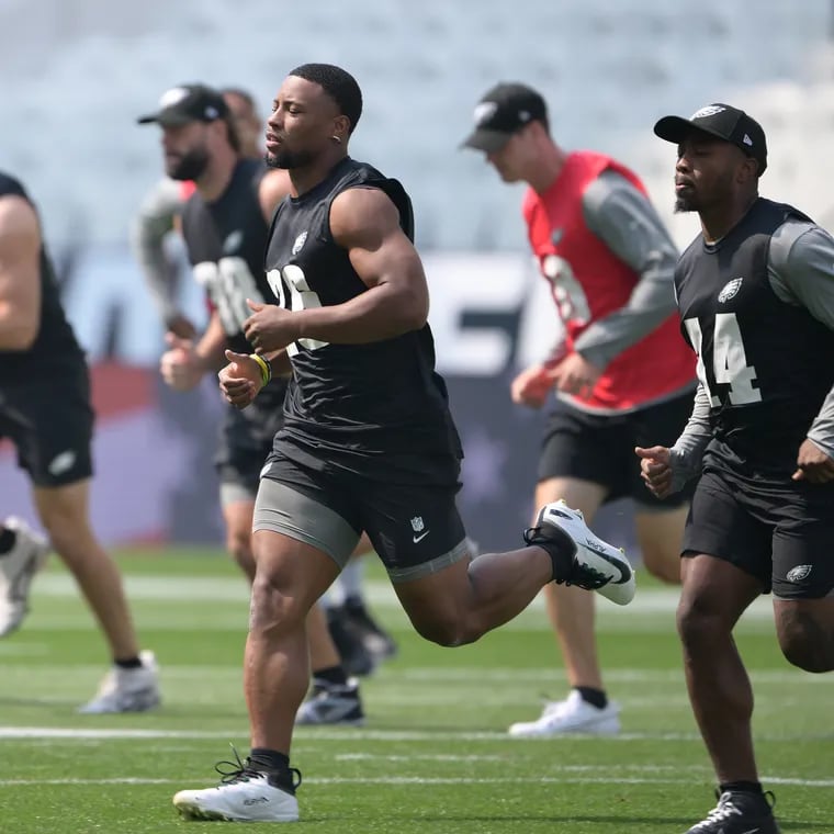 Saquon Barkley practices Thursday at the Corinthians Arena in São Paulo, Brazil.